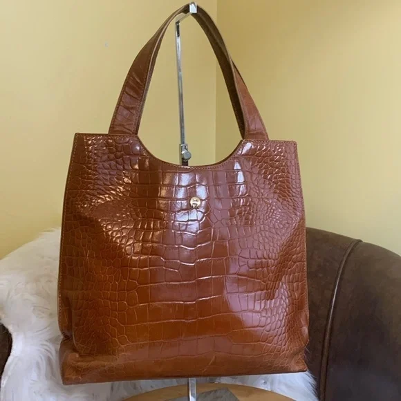 Etienne Aigner | Vintage Croc Embossed Cowhide Leather Satin Lined Shoulder Bag - Picture 12 of 17